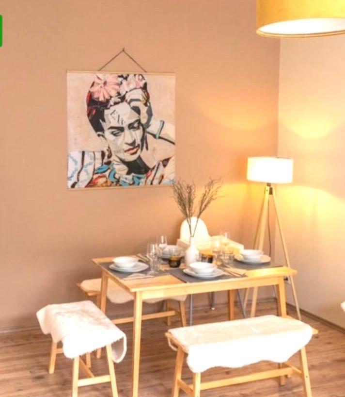 Bautzen Living Appartement - Zentrumslage Parkplatz Babybett Exterior foto
